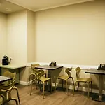 D31 Hotel