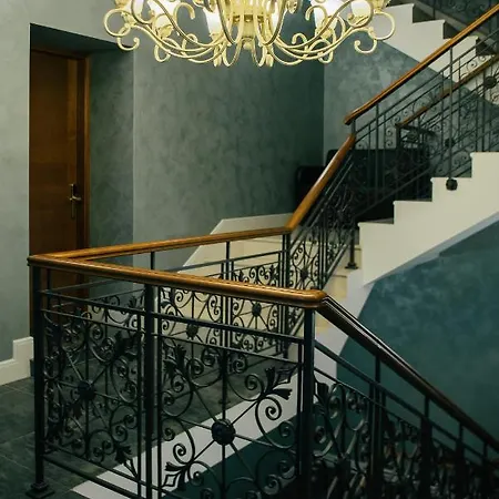 Hotel D31 *